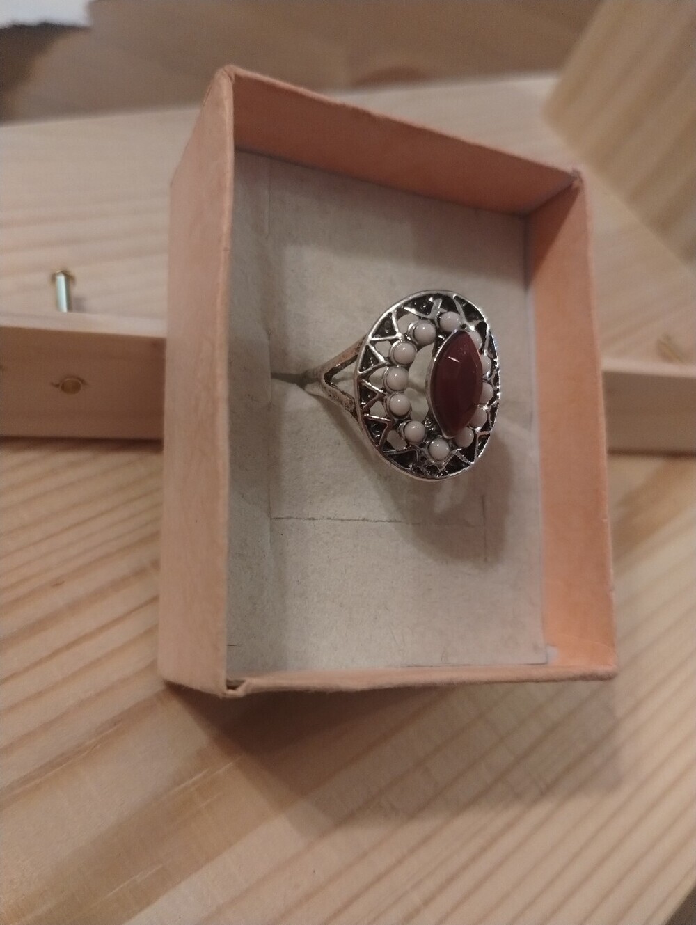 Red Marquise Statement Ring Vintage Silver Tone Boho Ring Size 8.5 - Picture 2 of 7